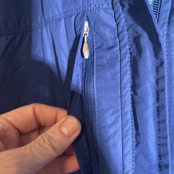 Nike Wind Runner Jacket Ladies Sz XL. Hooded. Blue,‎ White, Teal - Picture 5 of 15